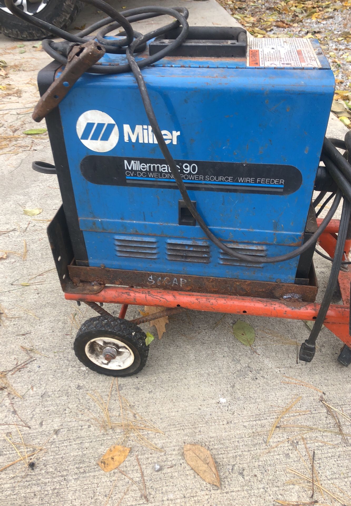 MILLER MIG SELF FEED WELDER WITH CART GAS HOOK UP ACCESSIBLE for Sale