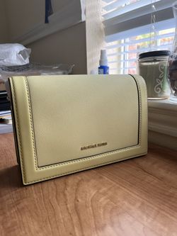 Michael Kors Crossbody Bag