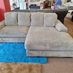 2 Pc. Sectional 