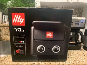 illy Y3.3 Iperespresso Machine