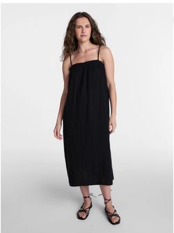 Women dress