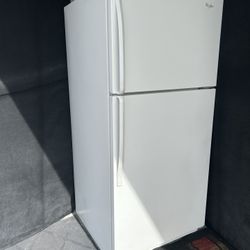 Whirlpool Refrigerator Top Freezer And Fridge 