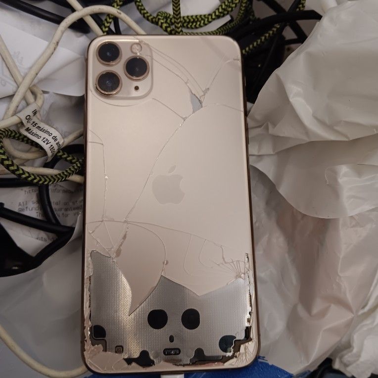 Iphone 11 Pro For Parts Or Repair