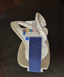 Free neck brace