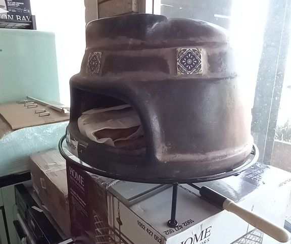 Ravenna Pottery 22in Talavera Tile Ocre Round Outdoor Pizza Oven for Sale  in Phoenix, AZ - OfferUp