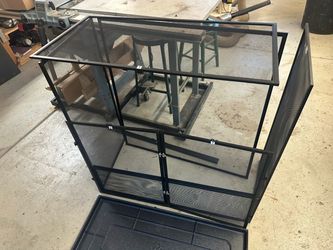 Exo-Terra lizard cage