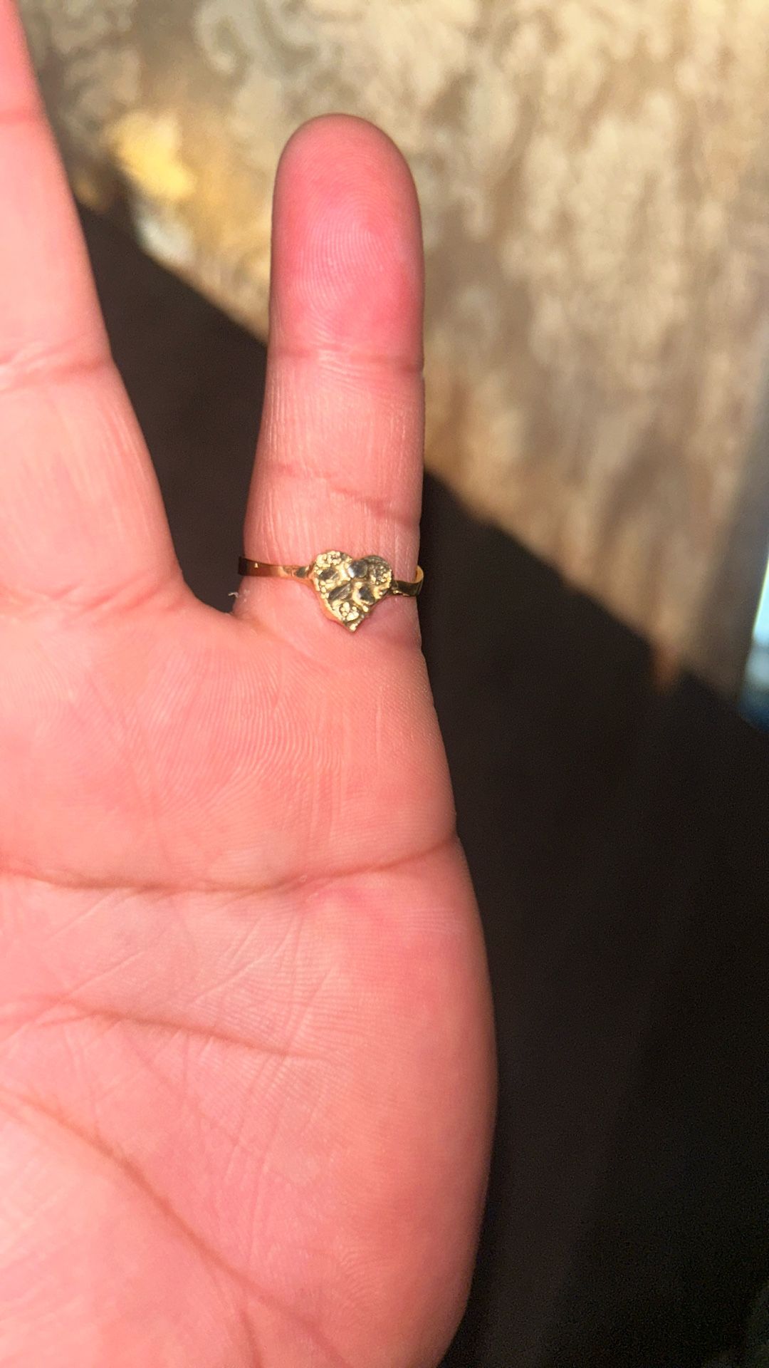 10k Gold Heart Ring