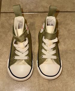 Green toddler converse