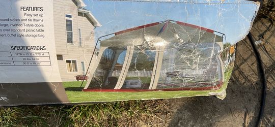 17x15 screened tent only used once