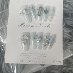 Handcrafted Press On Nails