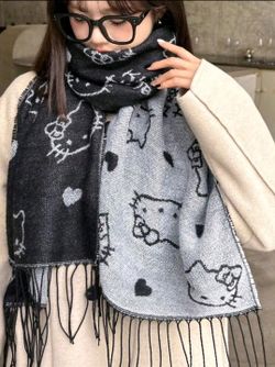 Hello Kitty Scarf