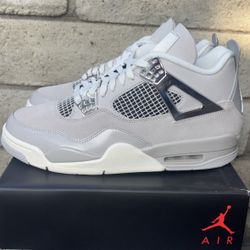 Jordan 4 Retro Frozen Moments 