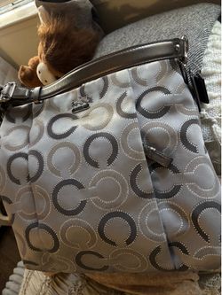 Coach large, beautiful purse