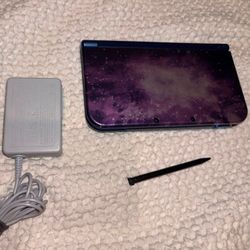 No Low Ball Offers!!! I Will Not Accept Them !!New" Nintendo 3DS XL Galaxy Limited Edition Console  Excellent Condition