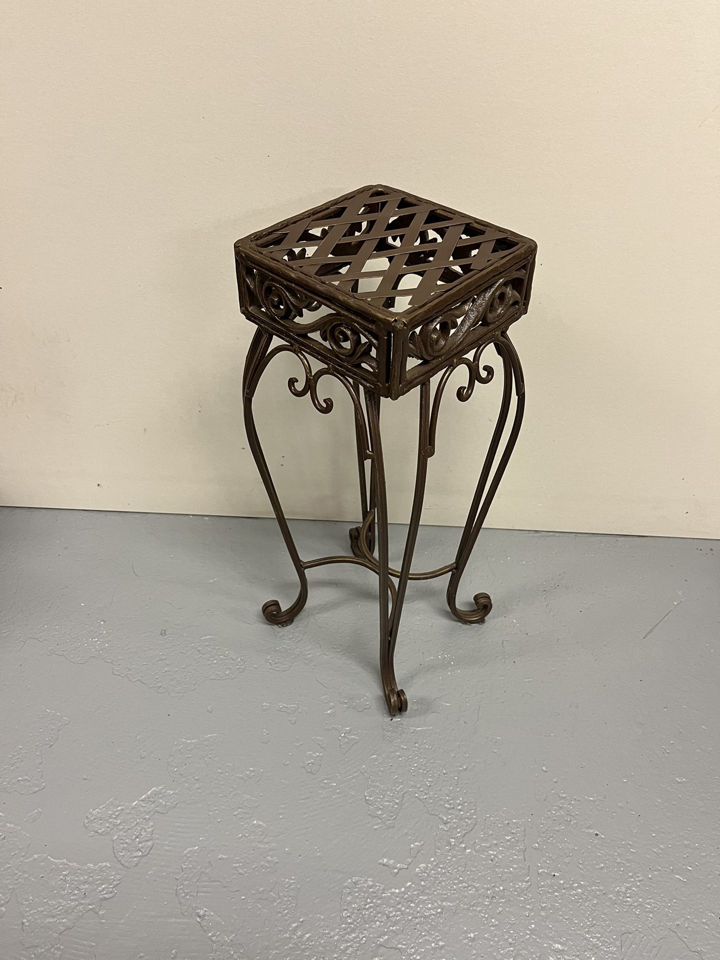 Plant Stand