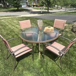 Outdoor Glass Top Patio Set With 4 Chairs