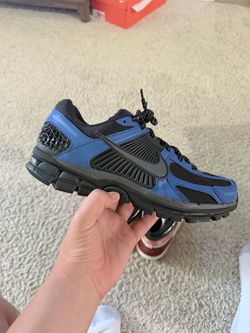 Nike Vomero 5 blue and black