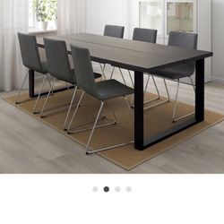 Dinning Table 