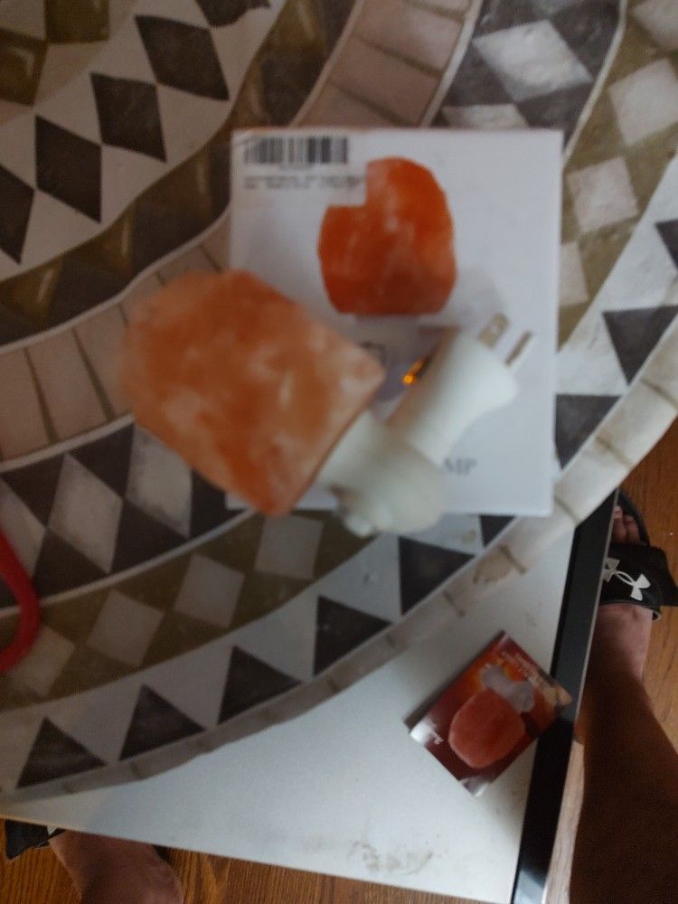 Himalayan Mineral Salt Lamp