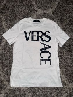 Versace Medusa Graphic Tee – Authentic – Size S – Excellent Condition