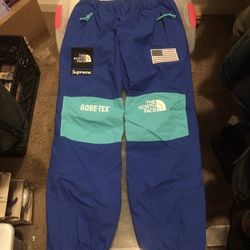 Supreme x The North face pants