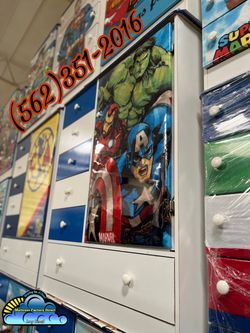 Avengers closet wardrobe dresser ropero armoire Nuevo new