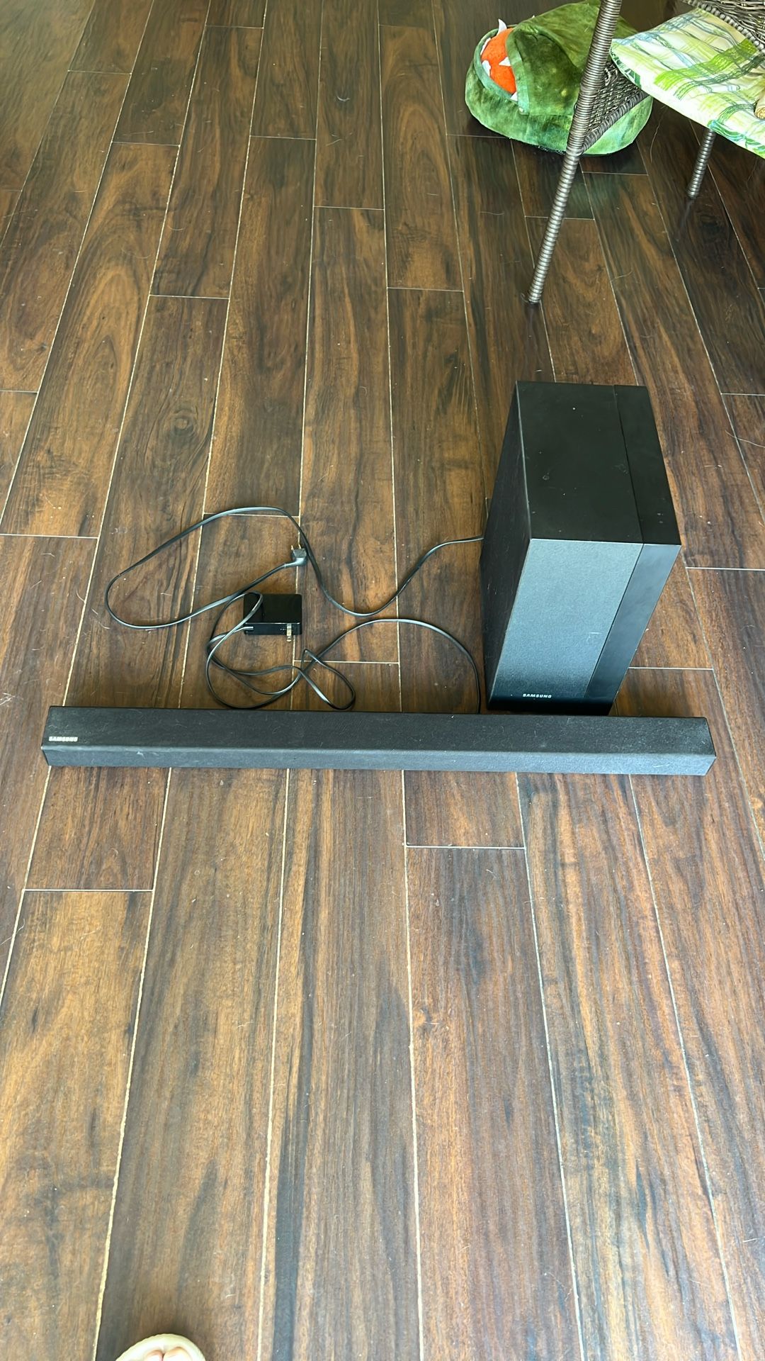 Samsung HW-M360 Soundbar with Wireless Subwoofer (PS-WM20) – 2.1 Channel