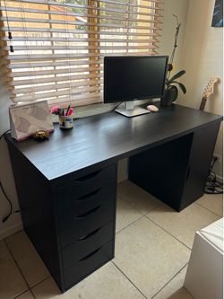 Black/brown IKEA Desk
