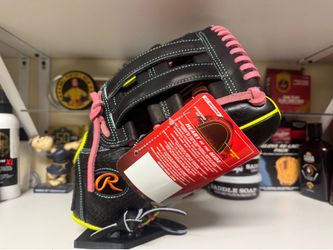 Rawlings Heart of the Hide PROR3039-6BPY 12.75” Gold Glove Club RHT