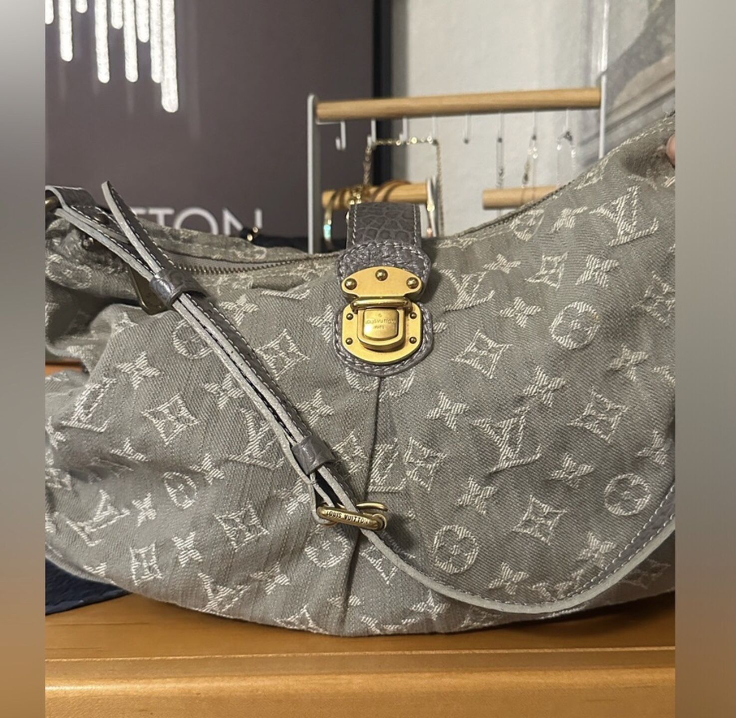 Authentic Louis Vuitton Gray Neo Cabby