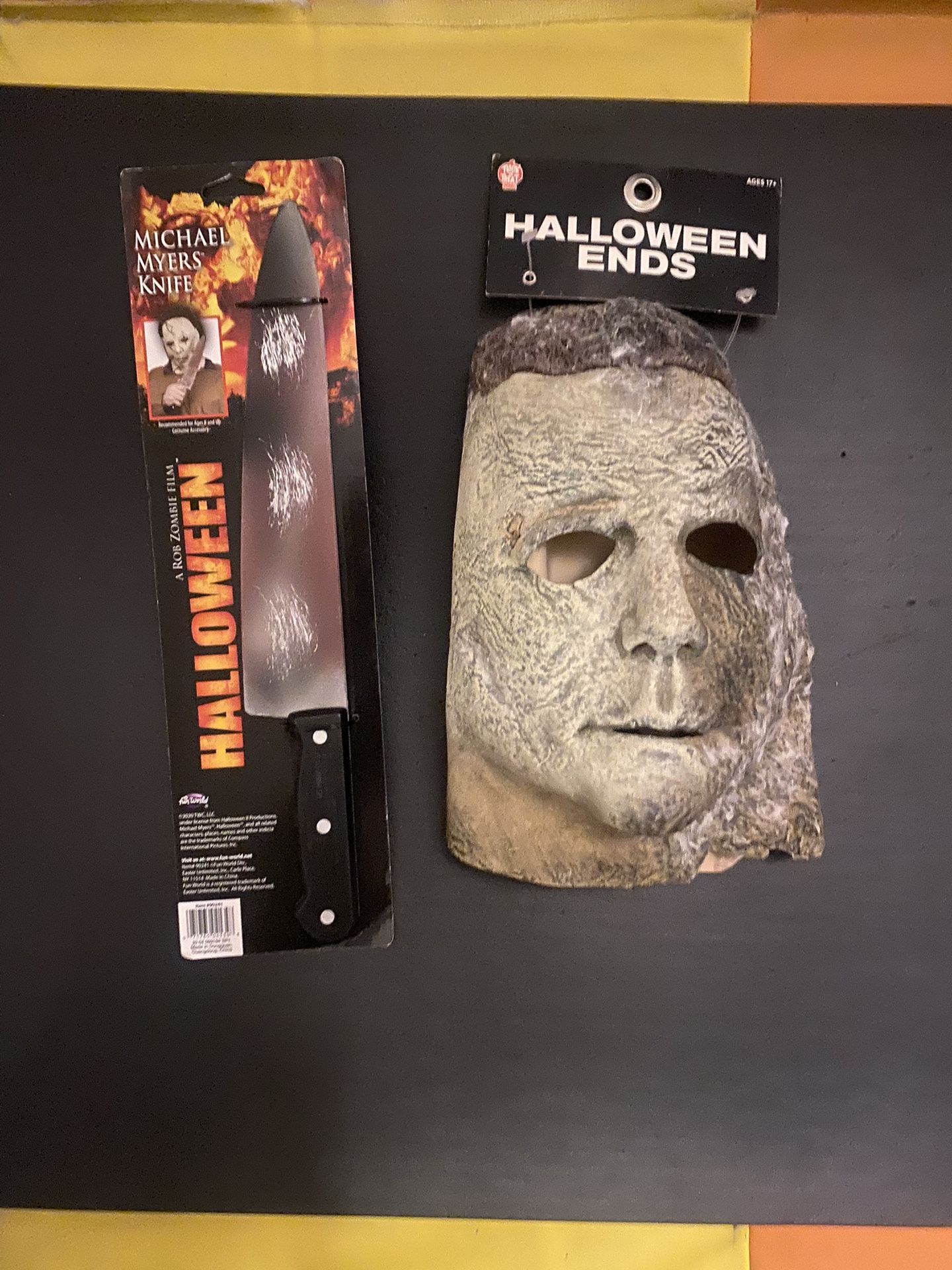 Michael Myers Halloween Ends Mask Set