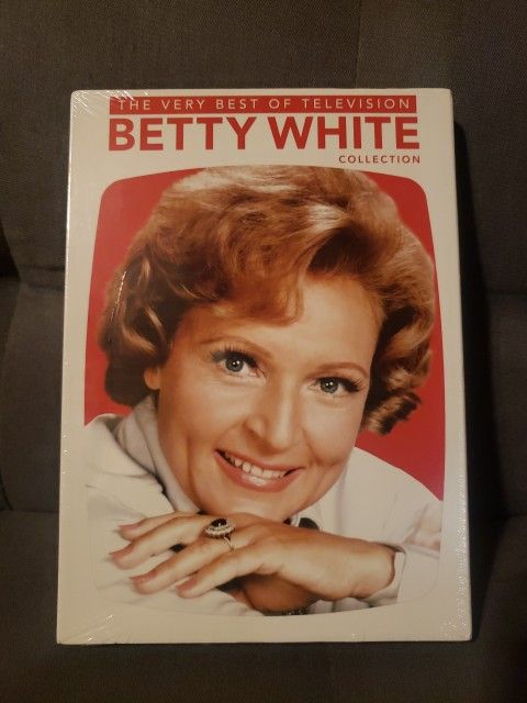 The Very Best of Television: Betty White Collection 40 Episodes 3 DVD Pack NEW