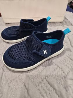 Toddler Boy Water Shoes size 8