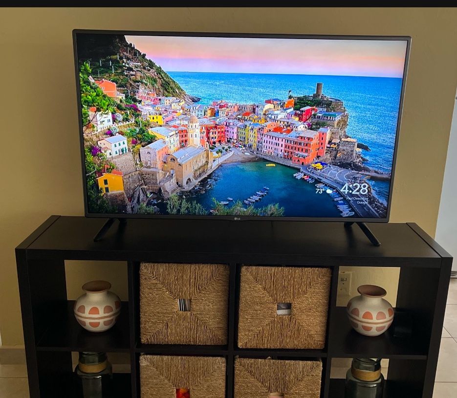 50” LG TV With Chromecast Included. Televisor LG 50” con Chromecast