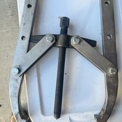 25 Ton Jaw Puller