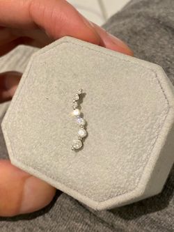14K DIAMOND JOURNEY PENDANT