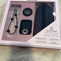 New Velvet Caviar Black Leopard Print Set