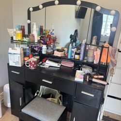 Vanity 