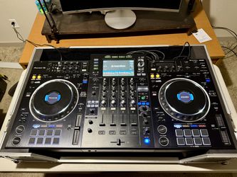 🎧 Pioneer XDJ-XZ + Magma Flight Case + Brand New Mic + Cables + Table – $1,500 (FIRM)