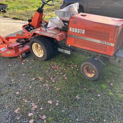 Kubota F2400 4x4 Tractor