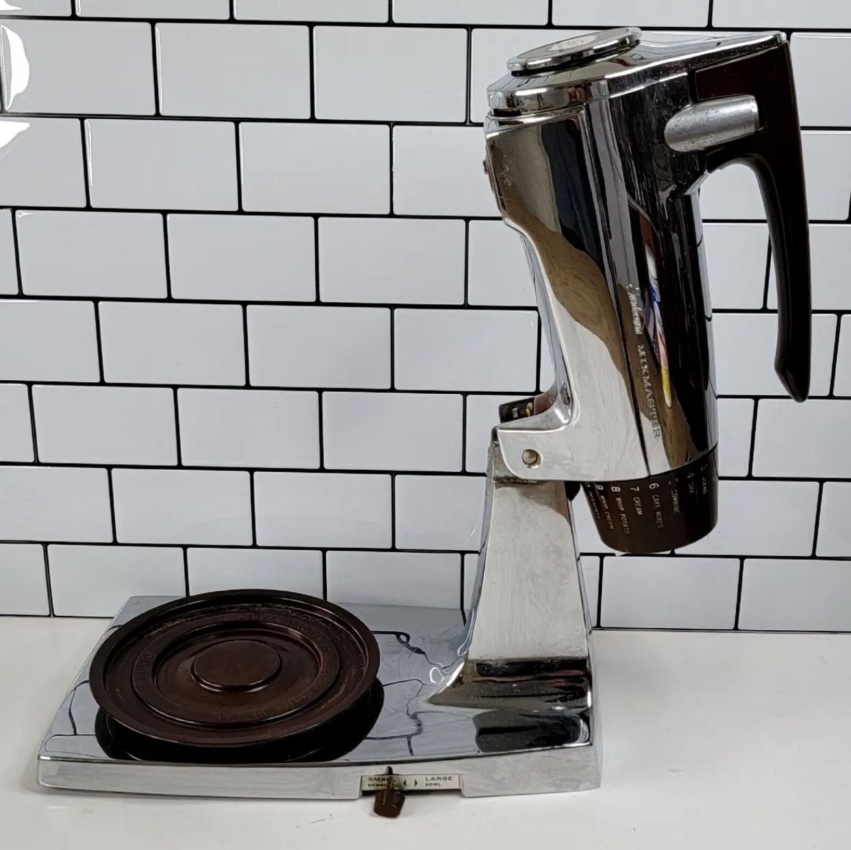 Vintage Sunbeam Mixmaster Stand Mixer Model# 2346 for Sale in Bellevue, WA  - OfferUp