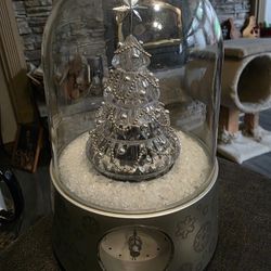 Lighted Christmas Tree Clock