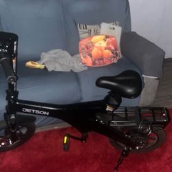 Used 25+ Mph Has 88 Miles And Has Left And Right signal