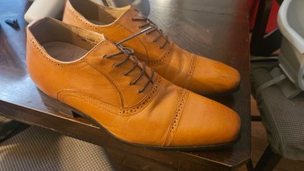 Mens dress shoes 10.0