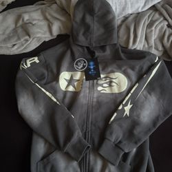 Men’s grey hellstar zip up jacket