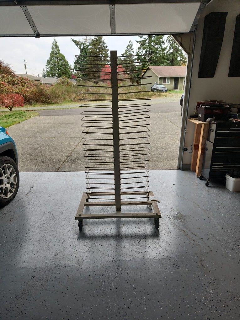 Art Drying Rack