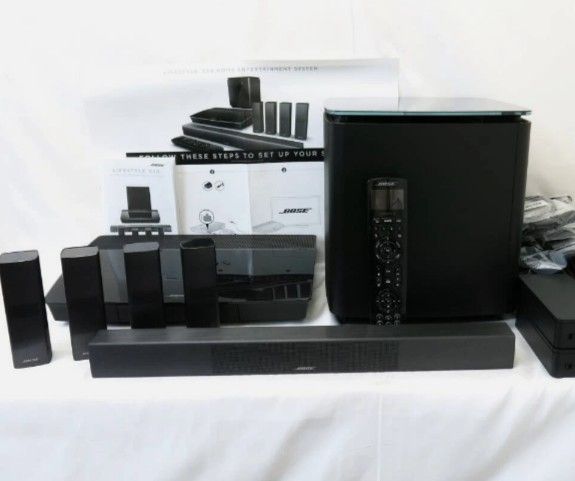 BOSE LIFESTYLE 650 Surround Speakers Home System Used in good condition