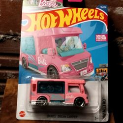2022 Hot Wheels "Barbie Dream Camper" - HCT79 - 56/250
