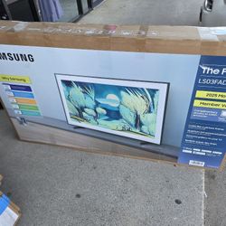 65” Samsung smart 4k frame tv 65LS03F 