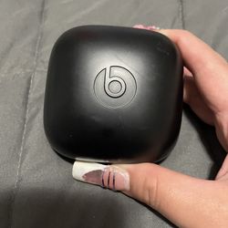 Powerbeats Pro Replacement Charging Case